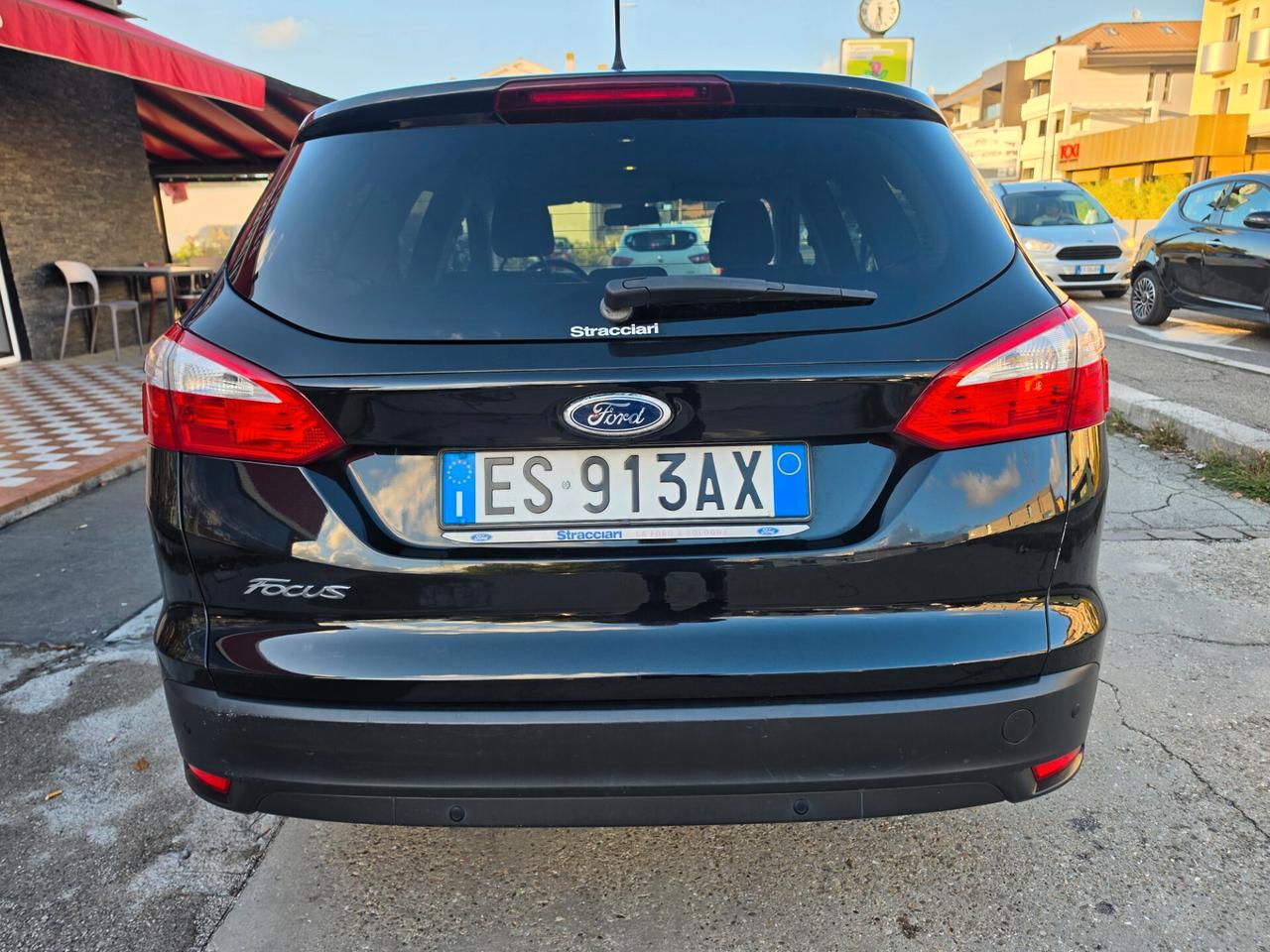 Ford Focus 1.6 120 CV GPL SW Titanium