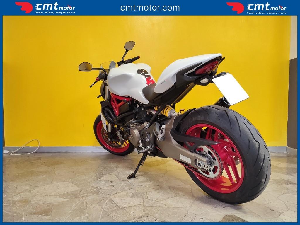 Ducati Monster 821 - 2015