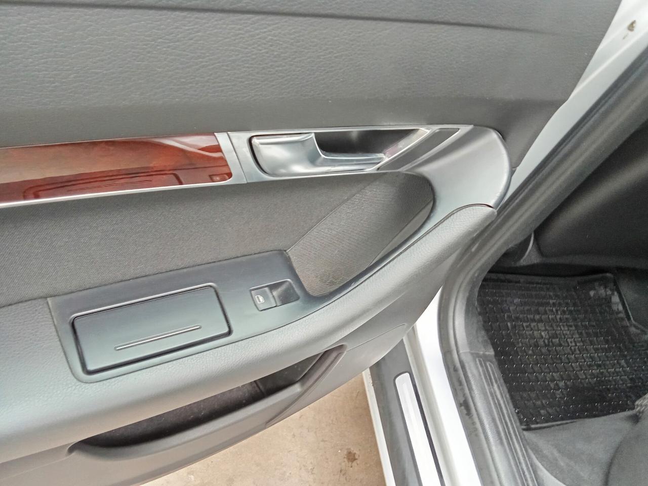 Audi A6 Avant 3.0 V6 TDI quattro
