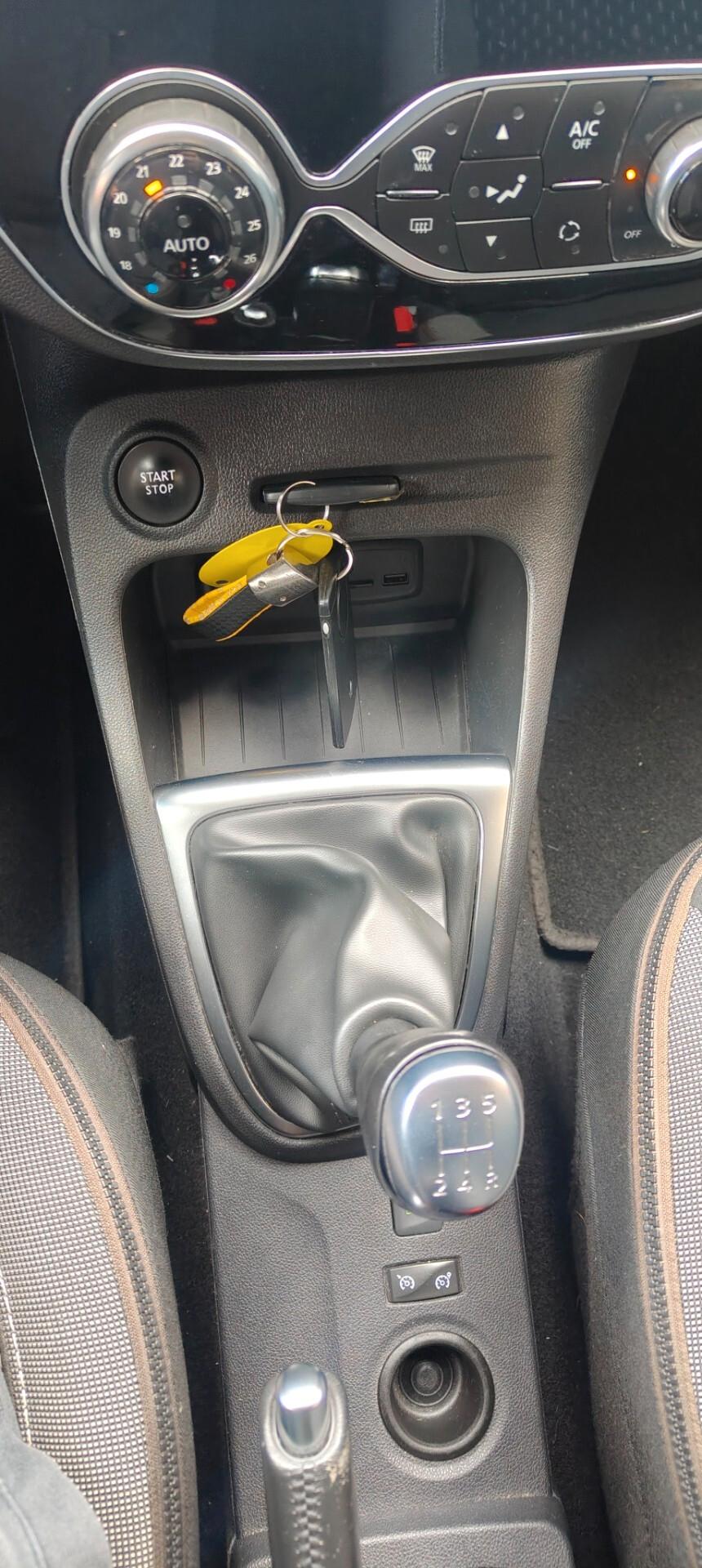 Renault Captur dCi 8V 90 CV Sport Edition2