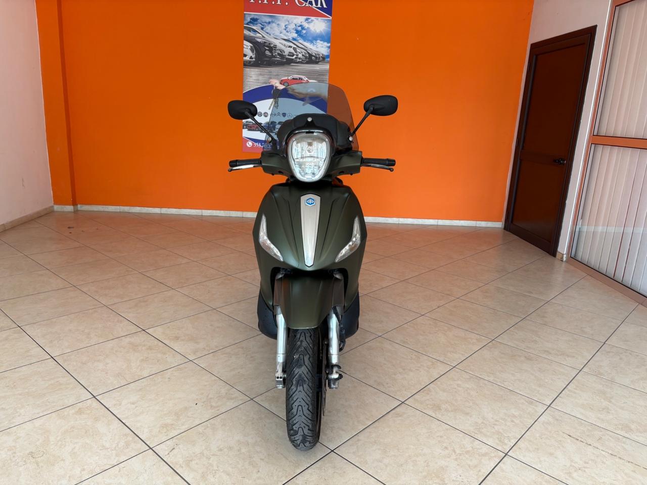 Piaggio Beverly 350
