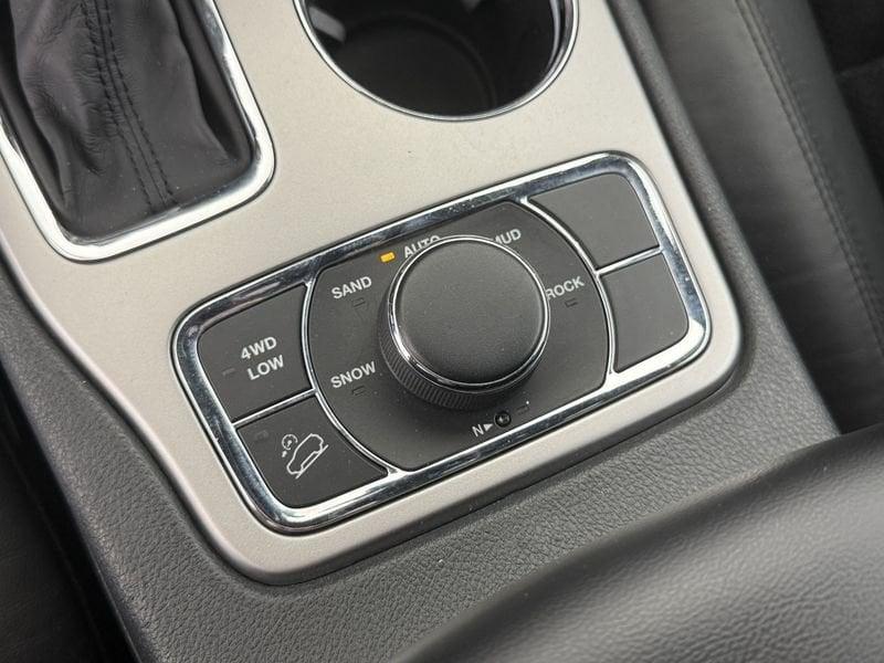 Jeep Grand Cherokee 3.0 V6 CRD 184kW Night Eagle