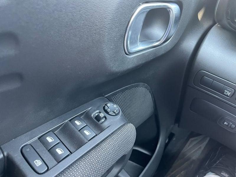 Citroën C3 Aircross BlueHDi 110 S&S Shine Pack