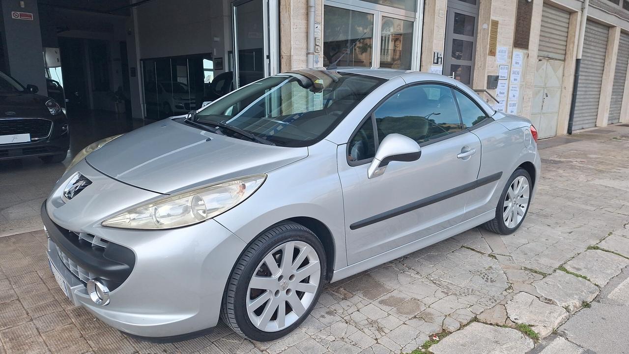 Peugeot 207 1.6 HDi 110CV CC Tecno