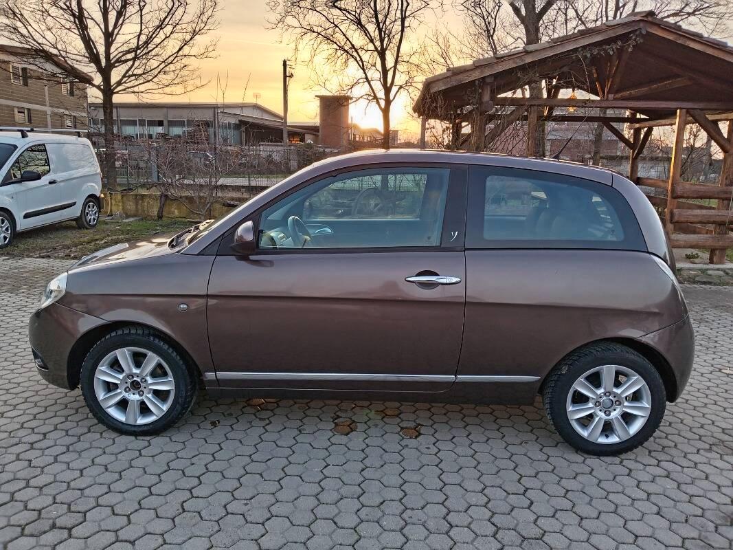 Lancia Ypsilon 1.3 mjt 16v Oro 90cv