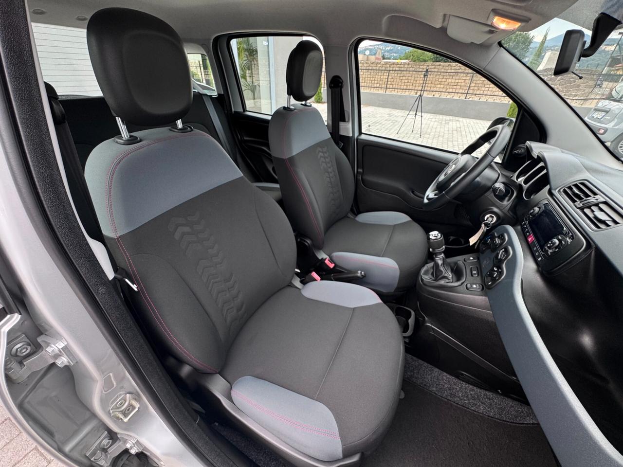 Fiat Panda 1.2 Lounge UNI PRO PARI NUOVO GARANZIA FINO A 5 ANNI