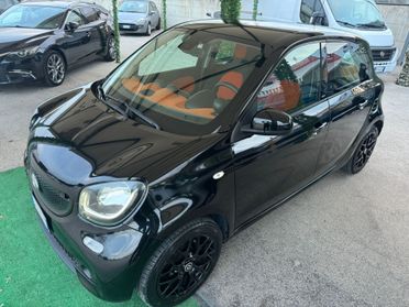 Smart ForFour 1.0 70CV TOTAL BLACK NUOVA GARANZIA