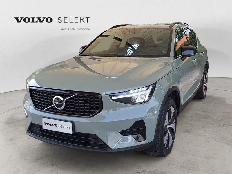 Volvo XC40 Recharge T4 129+82 Plug-In Hybrid Automatica Recharge Plus Dark N1 Autocarro