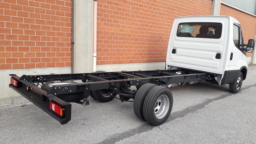 Carro attrezzi IVECO DAILY 35C18