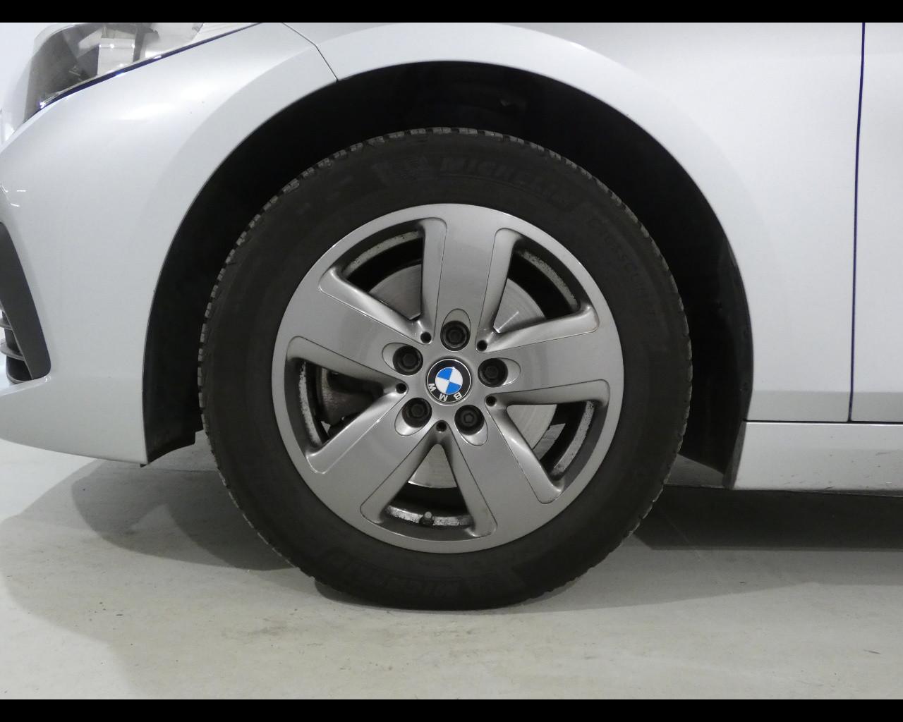 BMW Serie 1 (F40) - 116d 5p. Business Advantage