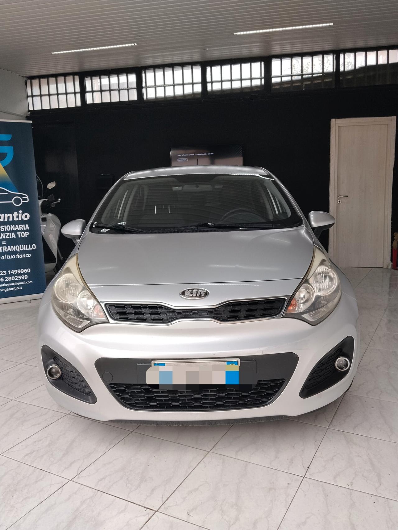 Kia Rio 1.1 diesel 75 CV 2013 CON GARANZIA