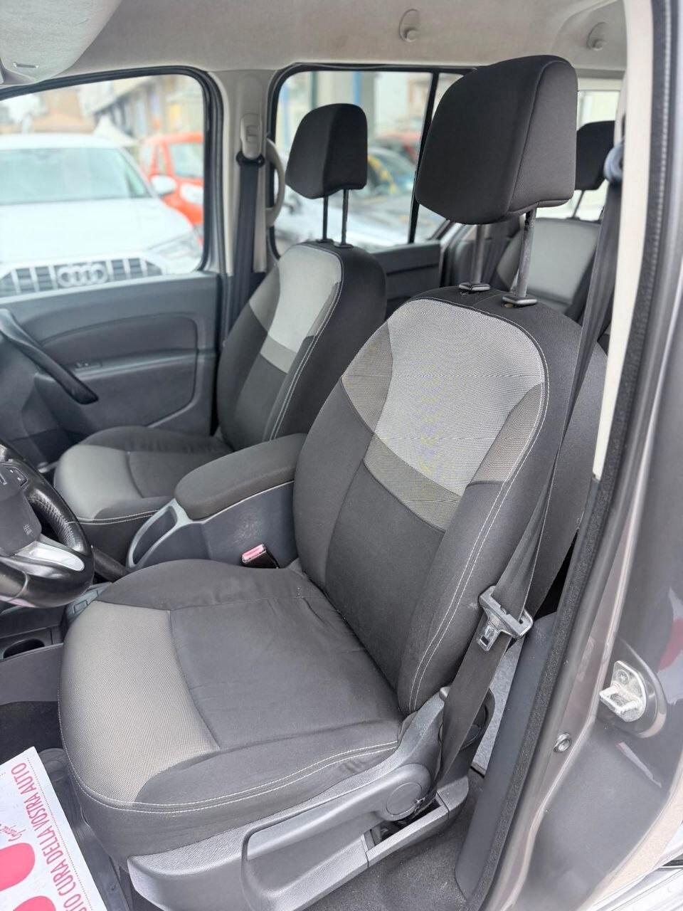 Renault Kangoo 1.5 dCi 110CV 5 porte Stop & Start Extrem