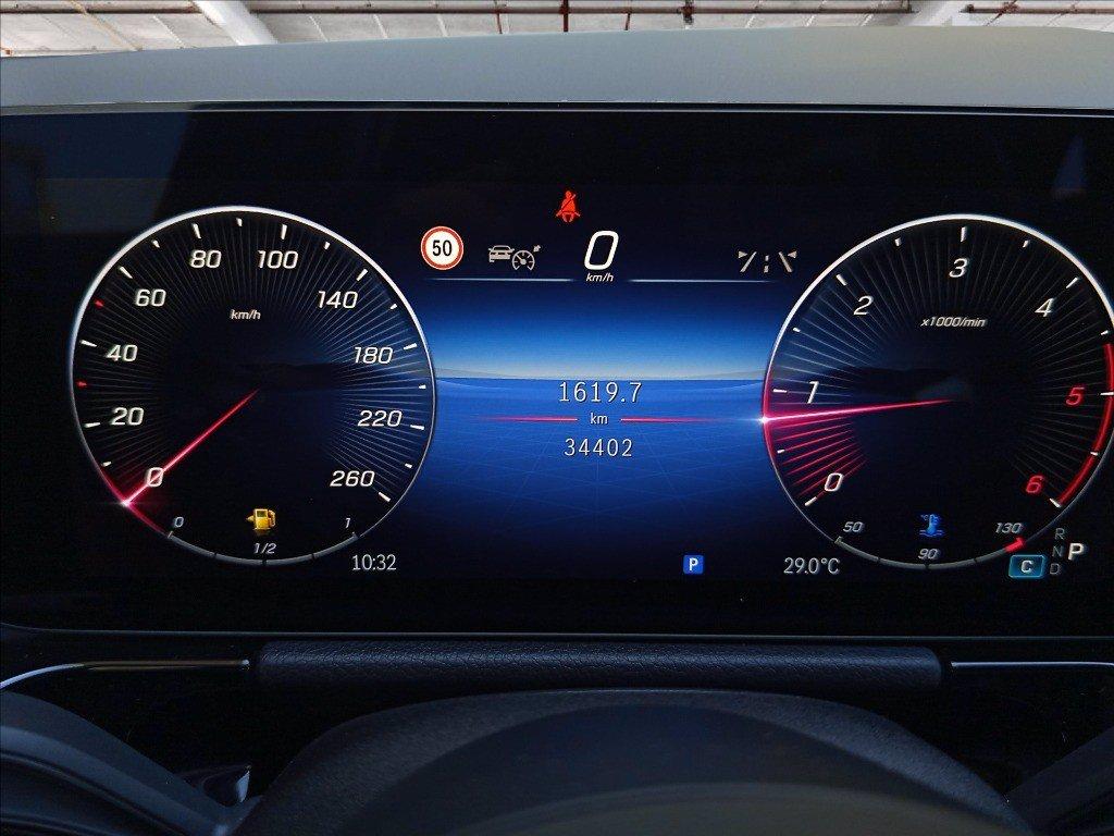 MERCEDES GLA 200 d Executive auto del 2024