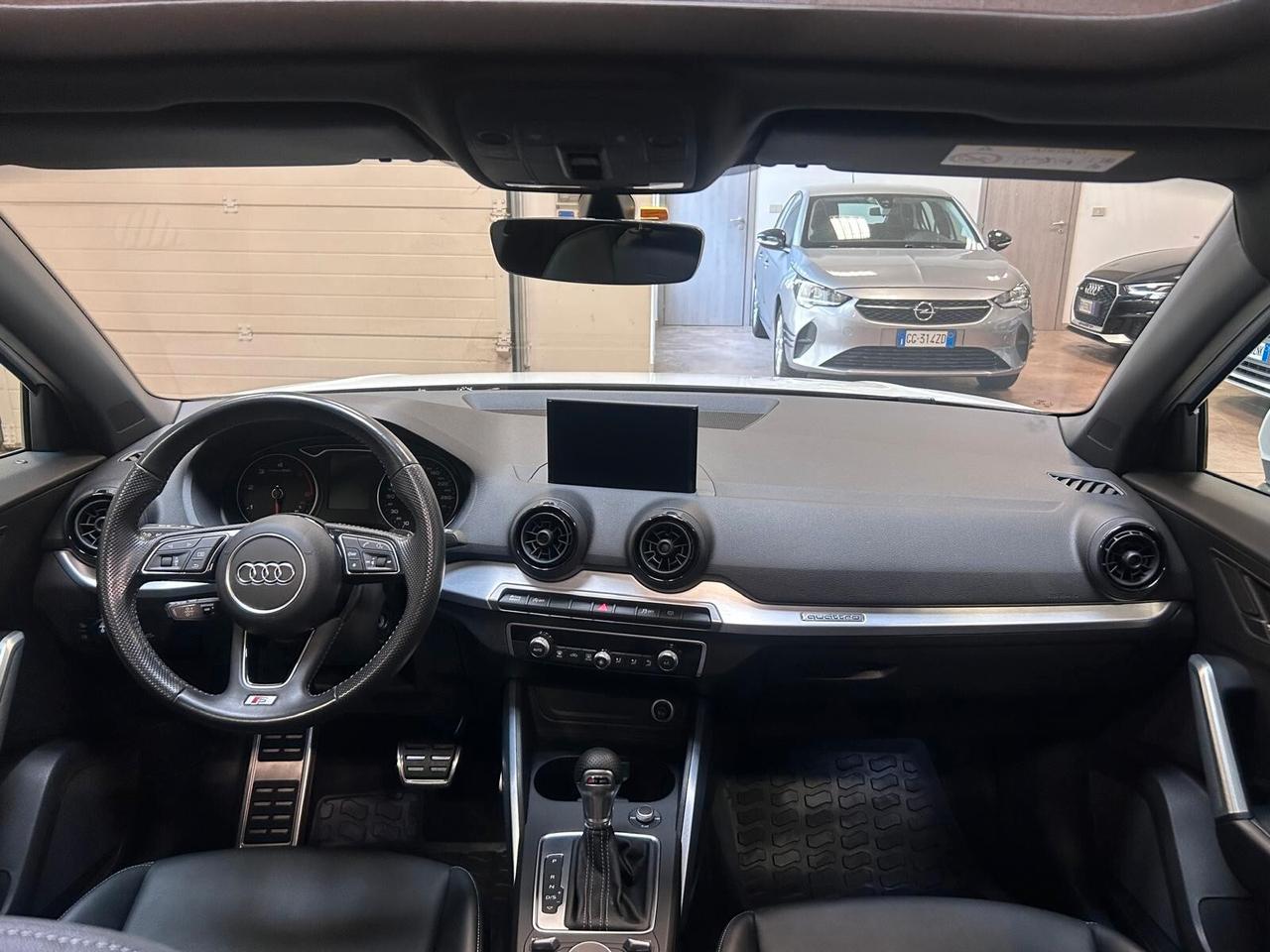 Audi Q2 2.0 TDI quattro S tronic Business