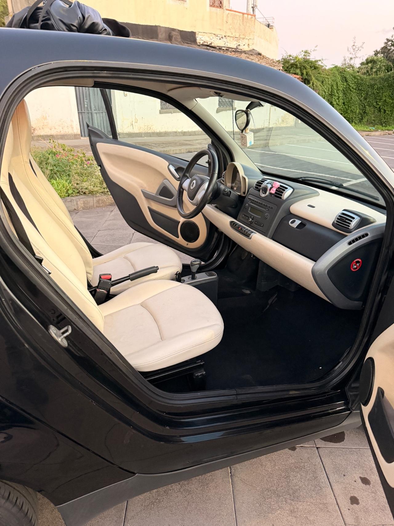 Smart ForTwo 1000 62 kW coupé passion