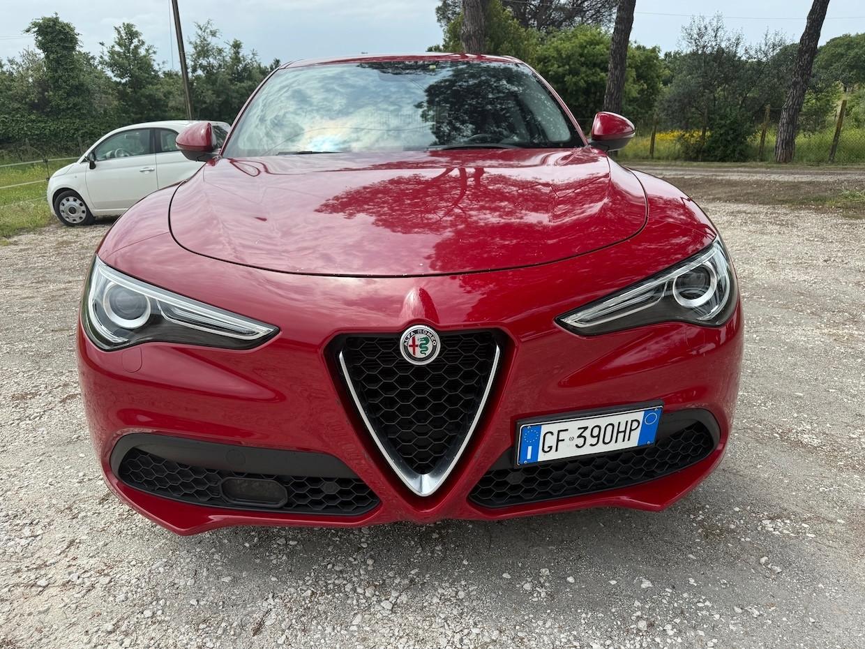 Alfa Romeo Stelvio 2.2 Turbodiesel 160 CV AT8 RWD Rosso Edizione