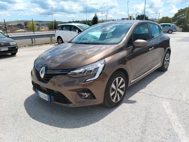 Renault Clio Full Hybrid E-Tech 140 CV 5 porte Intens