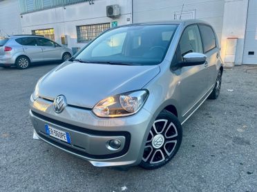 VW Up 1.0benz 2013 153.000km cambio automatico perfetta