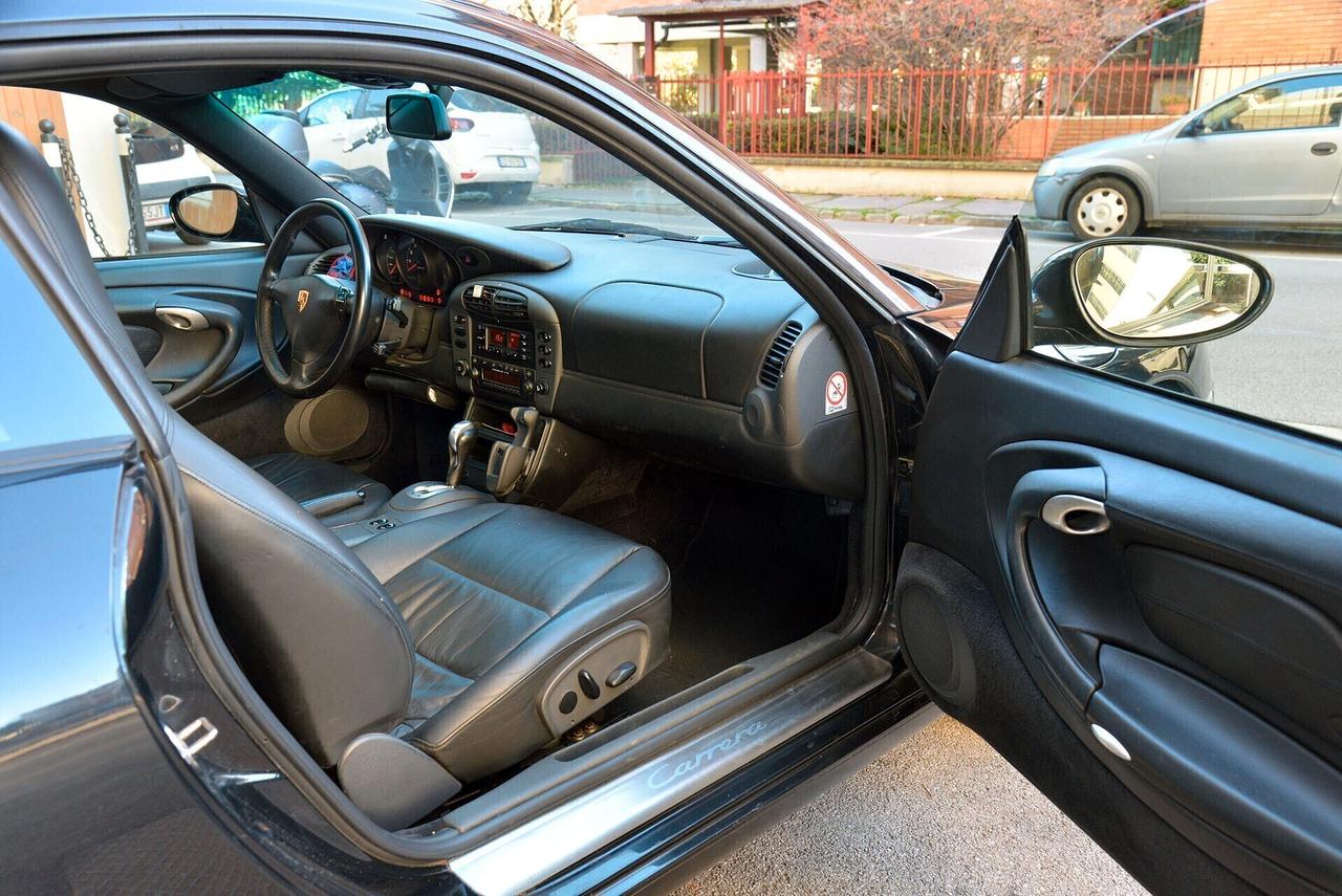 Porsche 911 Carrera 4 cat Coupé