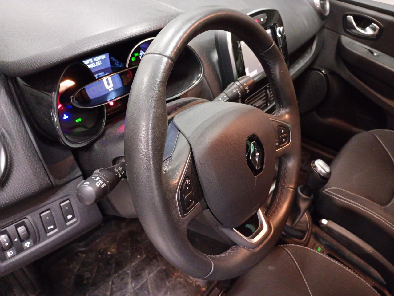 Renault Clio 1.0 5P TCe 12V 90CV - NEOPATENTATI -