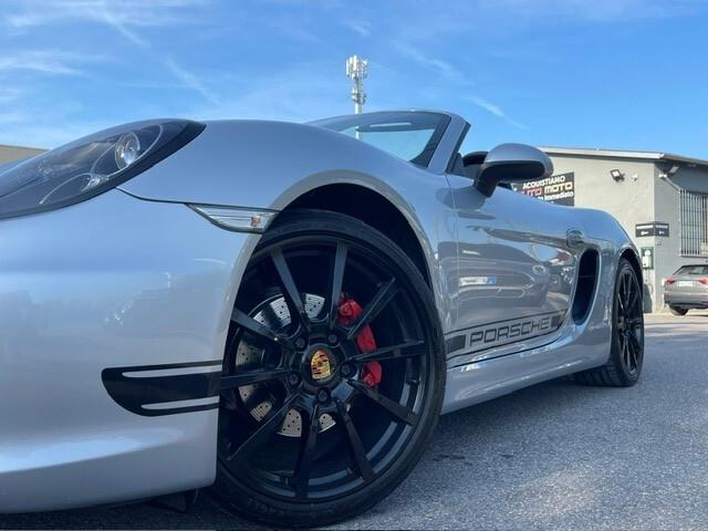 Porsche Boxster 2.7
