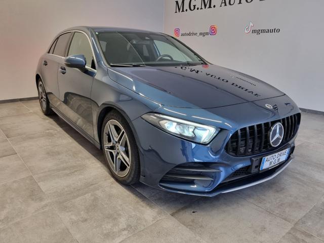 MERCEDES-BENZ A 180 d Automatic Premium