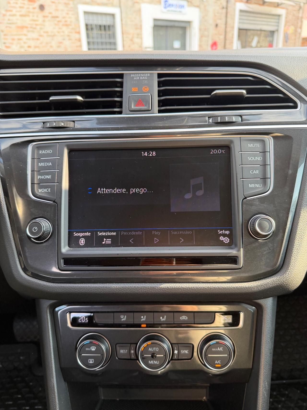 Volkswagen Tiguan 2.0 TDI SCR DSG Executive BlueMotion Technology