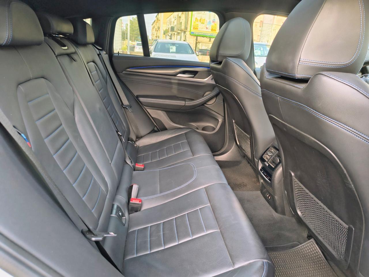 BMW X4 M40 DIESEL 3000 CC 6 CILINDR 340 CV 2023