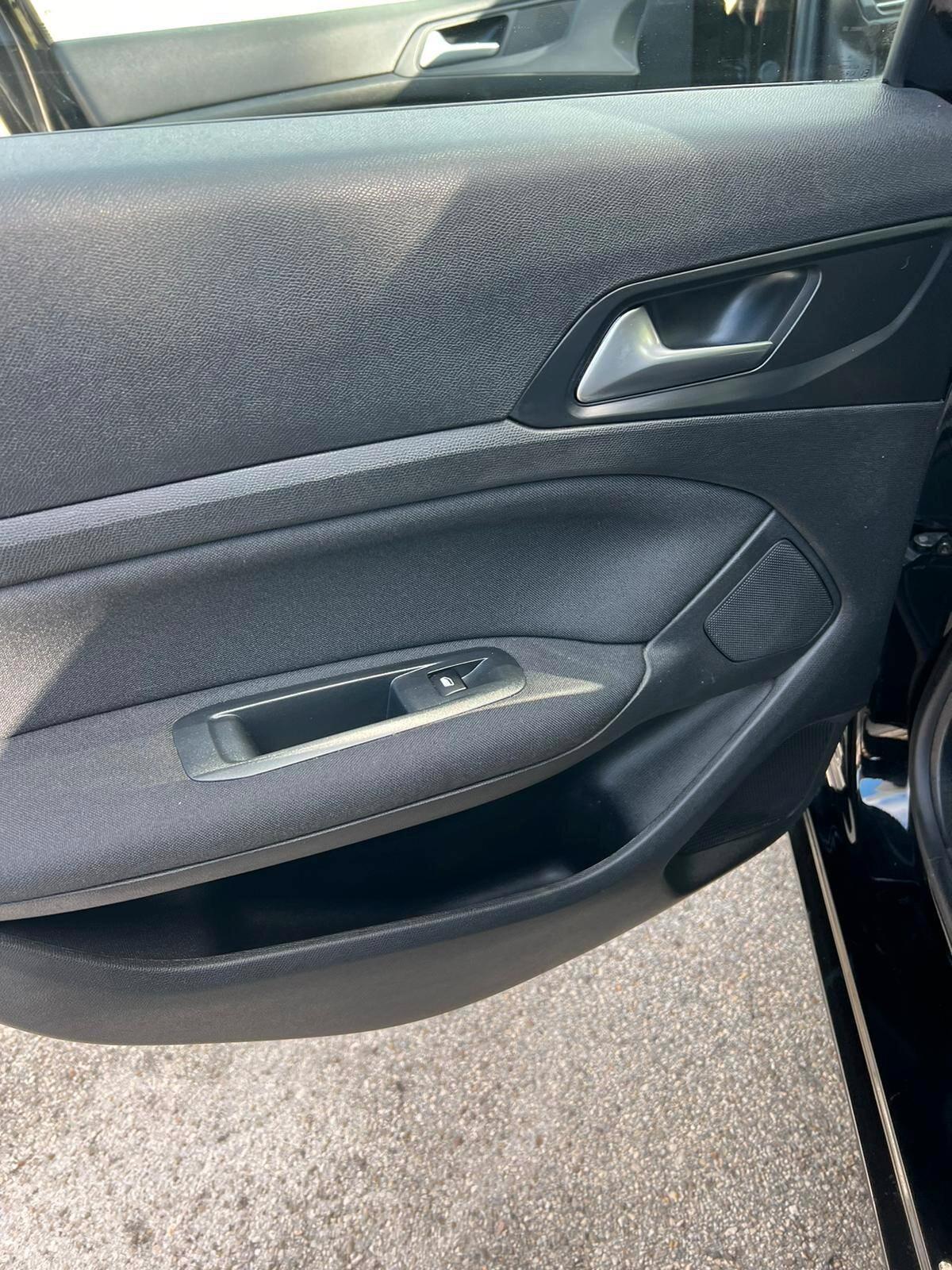 Peugeot 308 BlueHDi 120 S&S SW Business