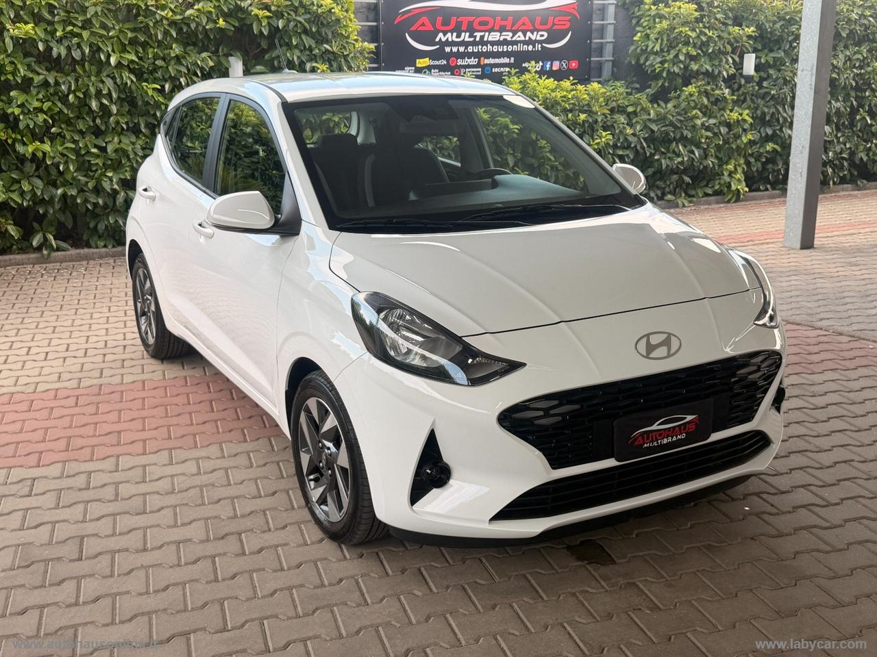 HYUNDAI i10 1.0 MPI Connectline