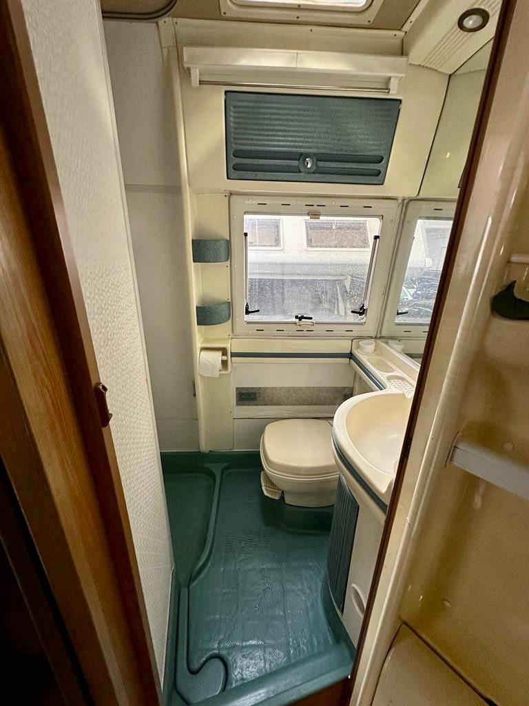 Laika Ecovip daily 2.8 7posti motorhome