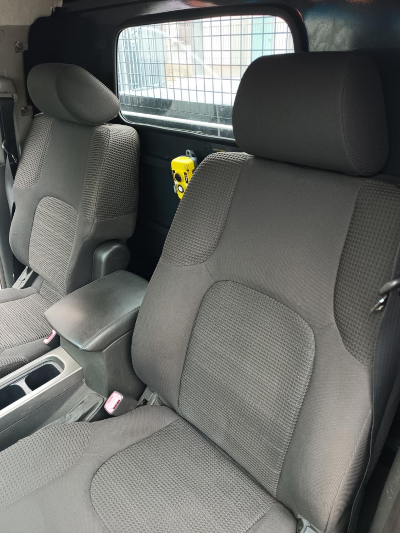 Nissan Navara 2.5 dCi 2 porte King Cab XE