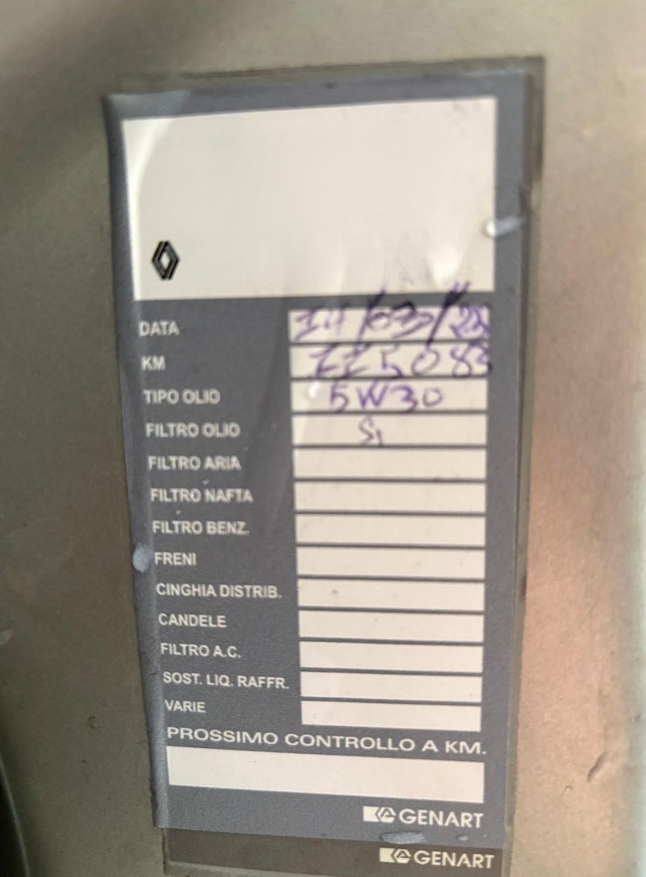 Renault Captur 1.5 dCi 90 CV EDC Energy R-Link LED