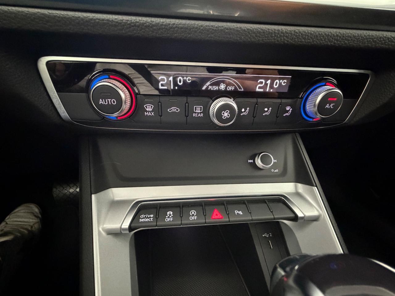 Audi Q3 35 TDI S TRONIC SLINE BLACK EDITION 2022 IVA ESPOSTA