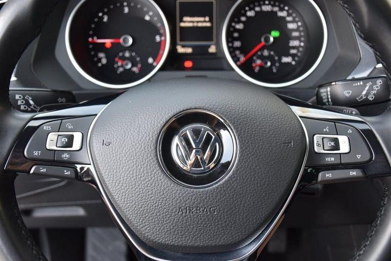 Volkswagen Tiguan 2.0 TDI SCR DSG Business BMT *NAVIGATORE*