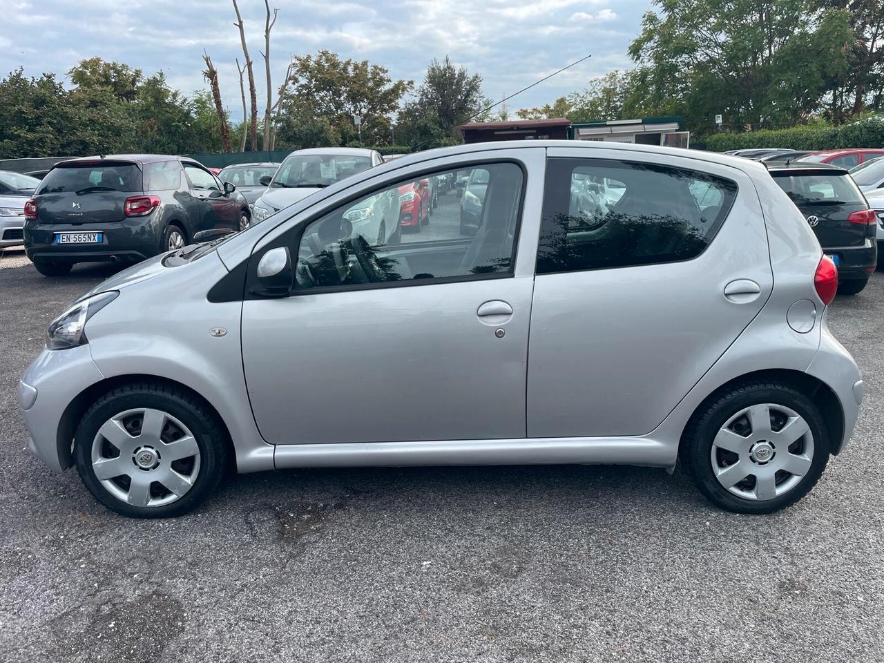 Toyota Aygo 1.0 12V VVT-i 5 porte