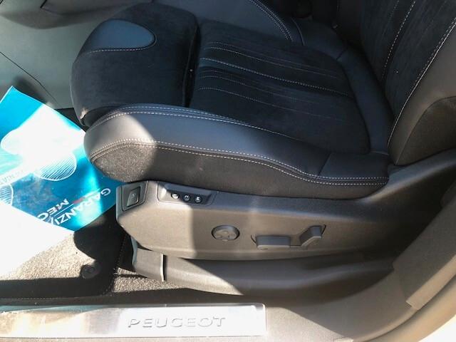 Peugeot 3008 PureTech Turbo 130 S&S GT