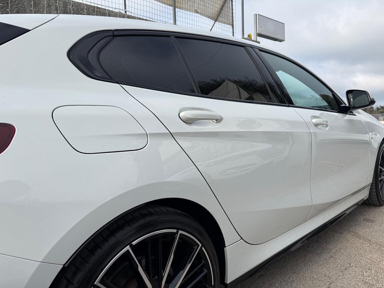 Bmw 116d Msport,Full LED,LED ambiente,Pelle,ecc…