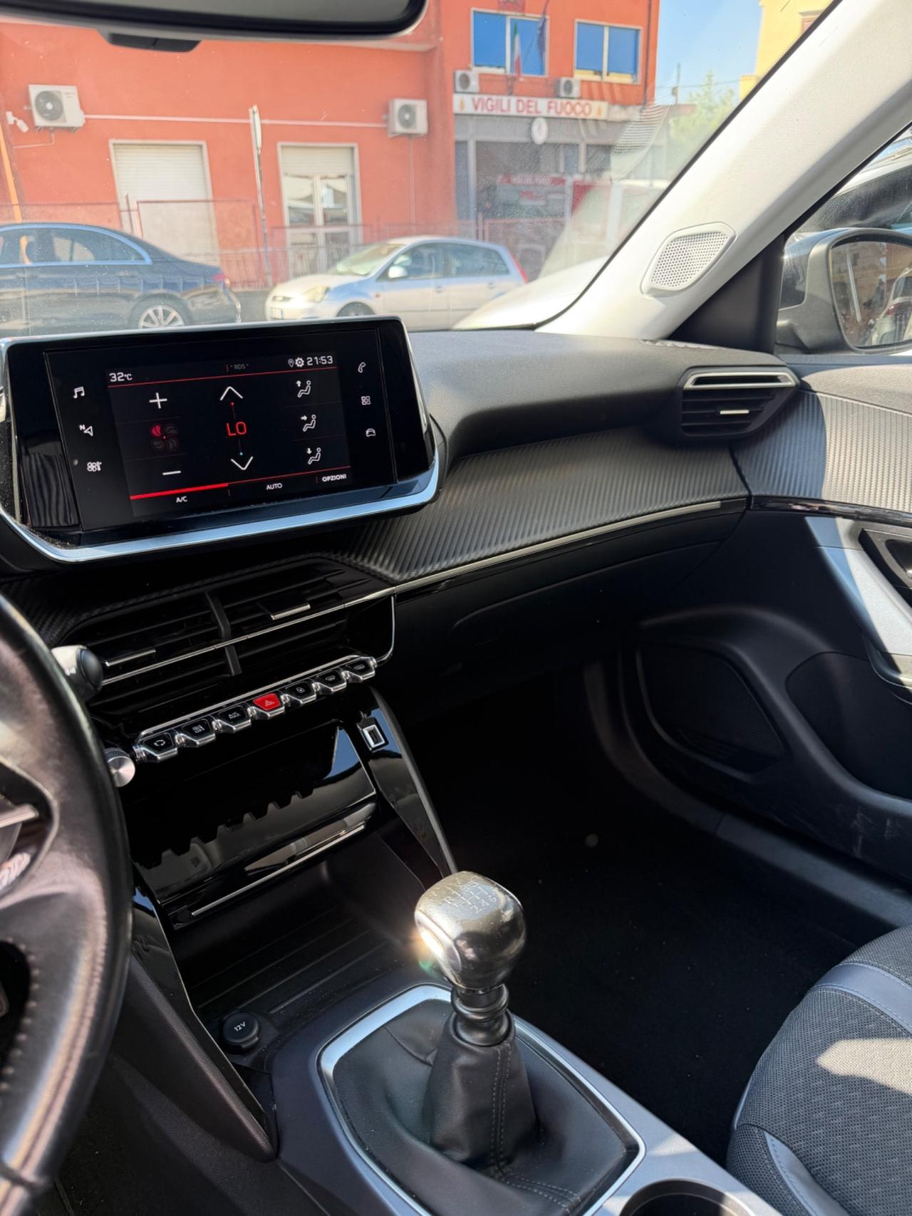 Peugeot 2008 PureTech Turbo 130 S&S Allure