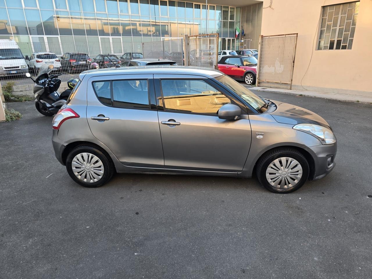 Suzuki Swift 1.3 DDiS 5 porte B-Cool Bi-Color