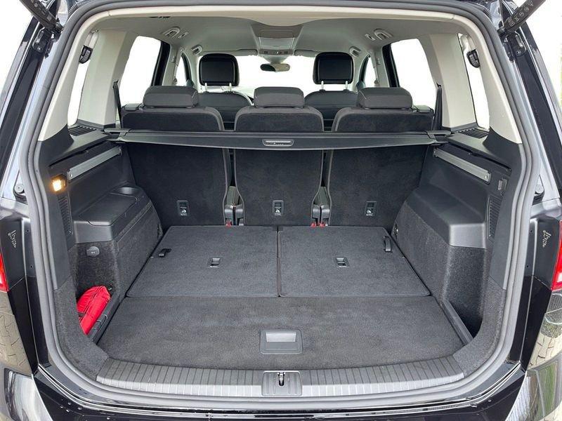 Volkswagen Touran 1.5 TSI ACT DSG MOVE 7 posti Navi Led CAMERA