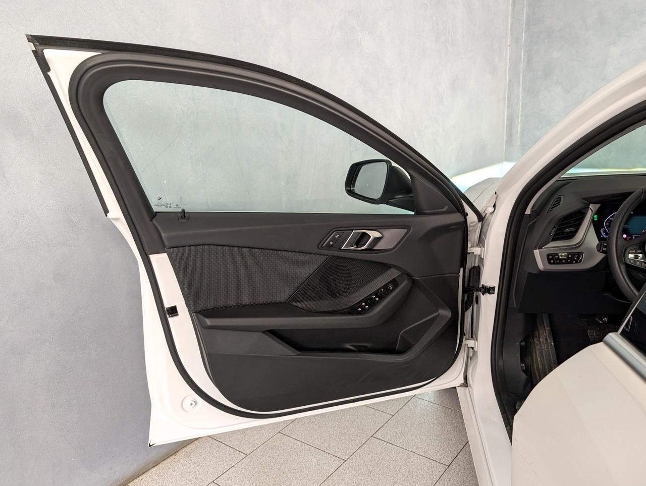 Bmw 116i Automatic Business Advantage