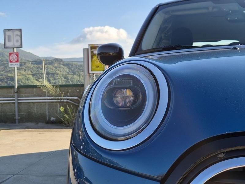 MINI Mini 5 porte Mini 5p 1.5 Cooper Essential auto