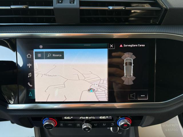 AUDI Q3 35 2.0 TDI S tronic Business Advanced COCKPIT
