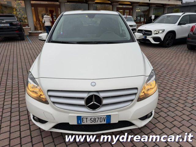 MERCEDES-BENZ B 180 CDI Executive