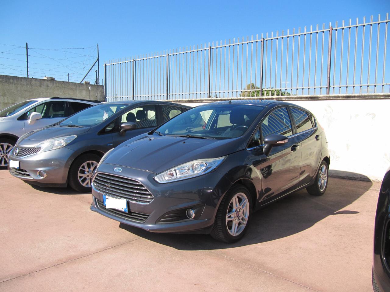 Ford Fiesta 1.5 TDCi 75CV 5 porte Titanium