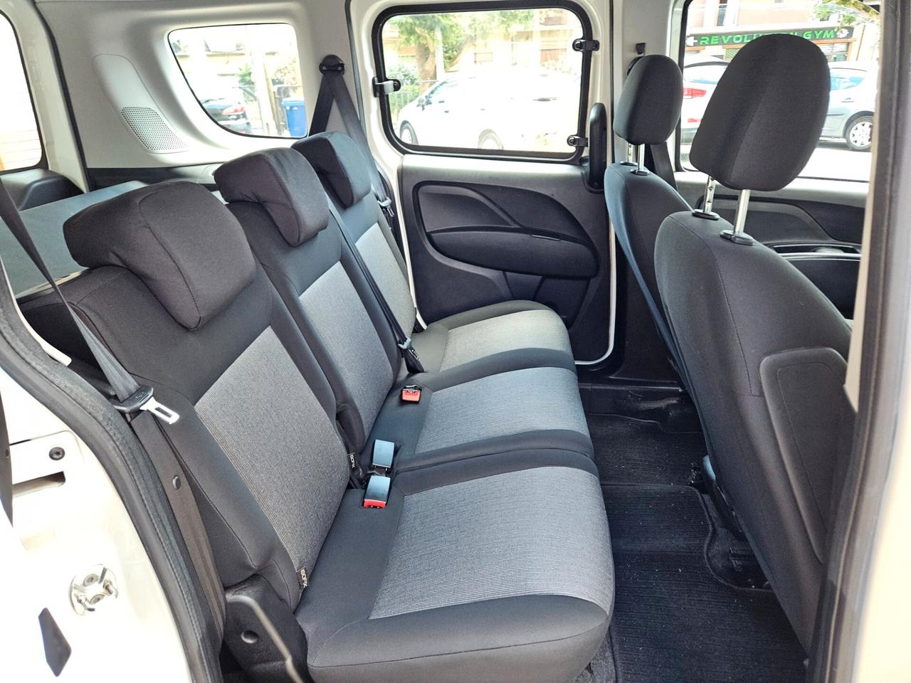 FIAT DOBLO' 1300 MJT 95CV 5 POSTI KM CERTIFICATI