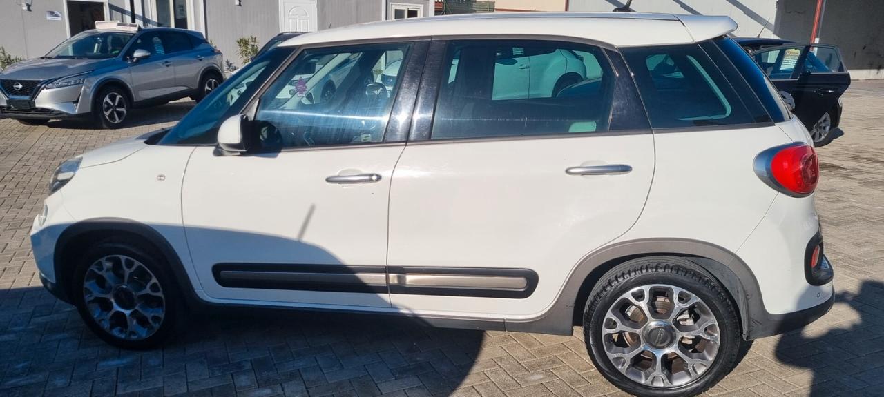 Fiat 500L 1.3 Multijet 85 CV Dualogic Trekking Km 16.000 con motore nuovo