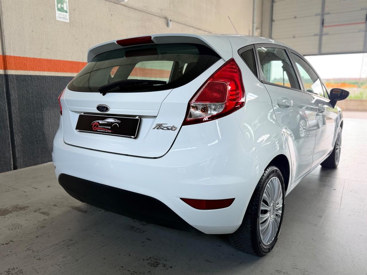 Ford Fiesta 1.0 80CV 5 porte NEOPATENTATI