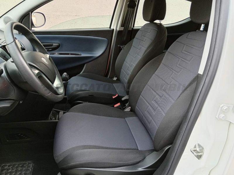 Lancia Ypsilon Ypsilon 1.0 firefly hybrid Platino s&s 70cv